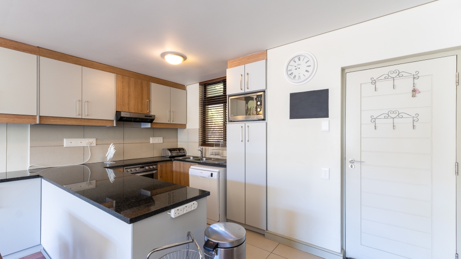 2 Bedroom Property for Sale in Herolds Bay Western Cape